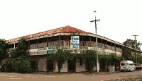 Malanda Hotel a historic building offering meals, drinks, entertainment and accommodation on the Atherton Tablelands